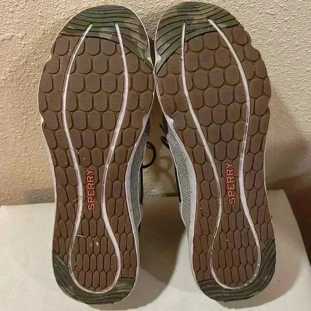 Sperry boat shoes size 13